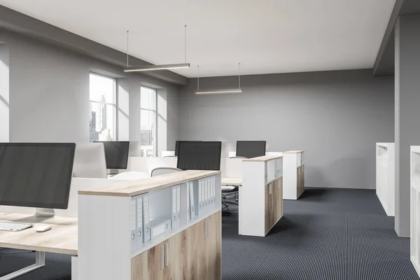 Rincón de oficina de espacio abierto gris y madera — Foto de Stock