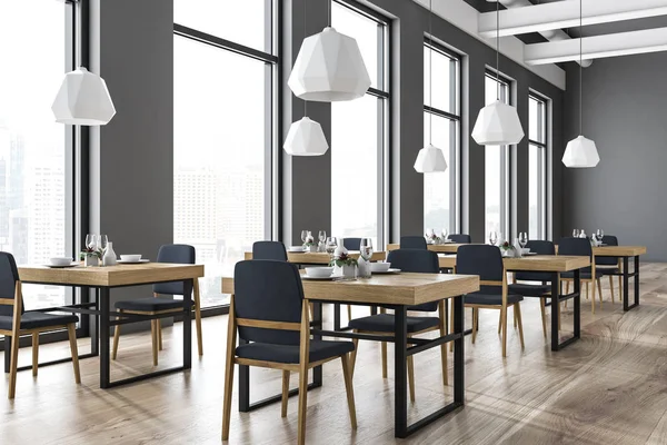 Gri duvar Restoran iç, ahşap zemin