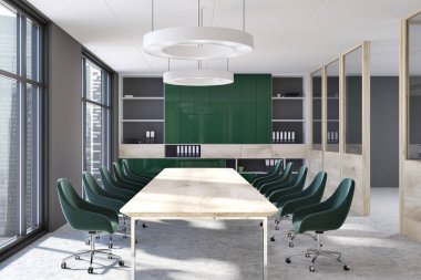 Gri duvar konferans odası iç bir beton zemin, o ve büyük pencereler çevresinde ayakta siyah sandalye ile uzun ahşap bir masa. 3D render alay