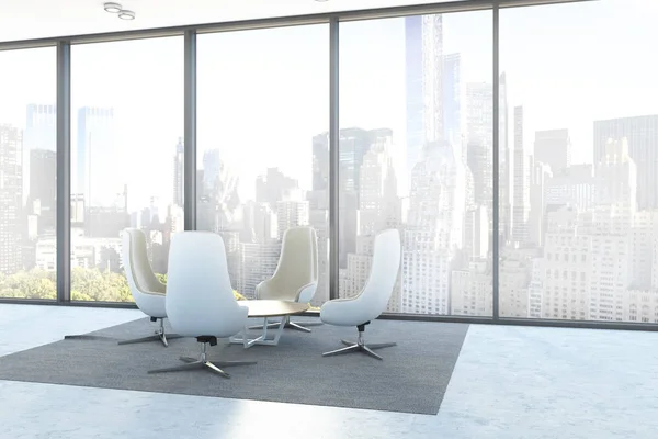 Salle Attente Bureau Avec Une Table Basse Entourée Fauteuils Blancs — Photo