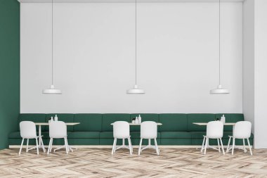 Yeşil kanepe kafe iç