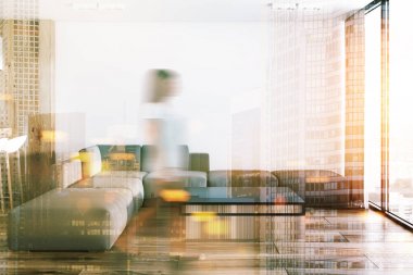 Stüdyo Daire, tonlu kanepe beyaz oturma odasında