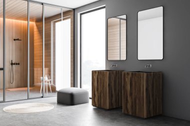 Gri ve ahşap banyo, çift lavabo ve duş