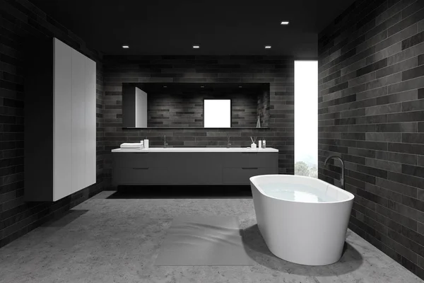 Wygodna łazienka z ciemnymi płytkami z szafą — Zdjęcie stockowe