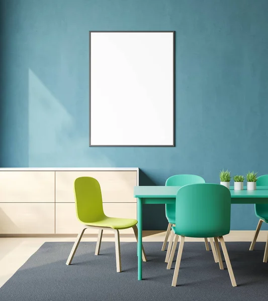 Interior azul sala de jantar com cartaz — Fotografia de Stock
