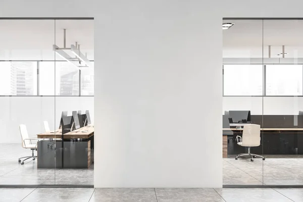 Wit kantoor interieur met mock up muur — Stockfoto