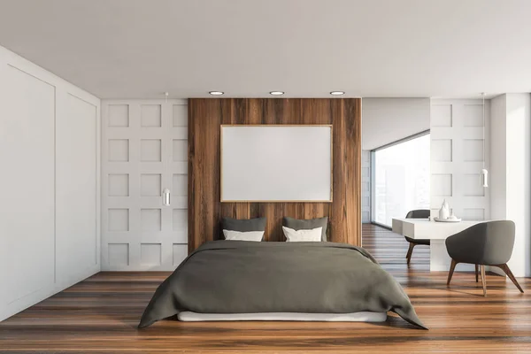 Interno della camera da letto bianco e legno con poster — Foto Stock