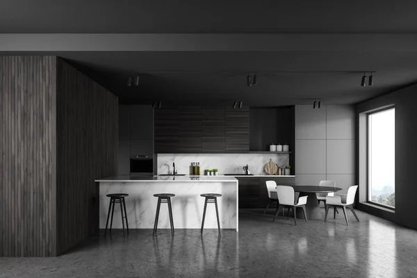 Luxusní šedá a dřevěná kuchyň s mramorovým barem — Stock fotografie