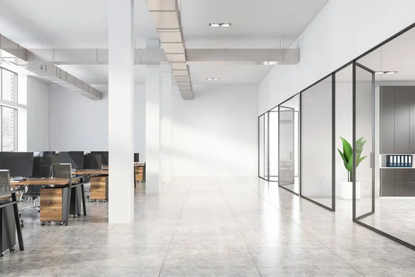Bílý interiér kanceláře průmyslového stylu — Stock fotografie