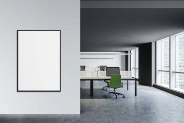 Posterli gri açık uzay ofisi