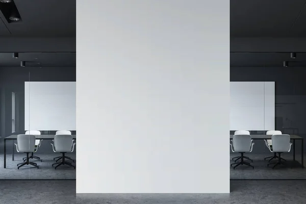 灰色会议室，装有模拟墙 — 图库照片