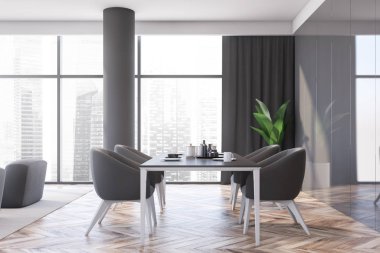 Lüks gri panelli yemek odası.