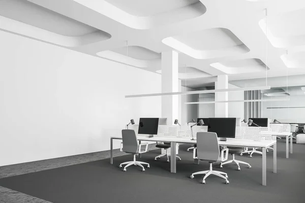 Σύγχρονη λευκή γωνιά γραφείου ανοιχτού χώρου — Φωτογραφία Αρχείου