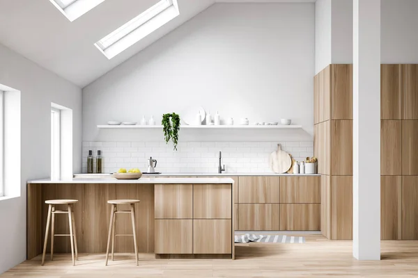 Ático interior de cocina blanca con barra — Foto de Stock