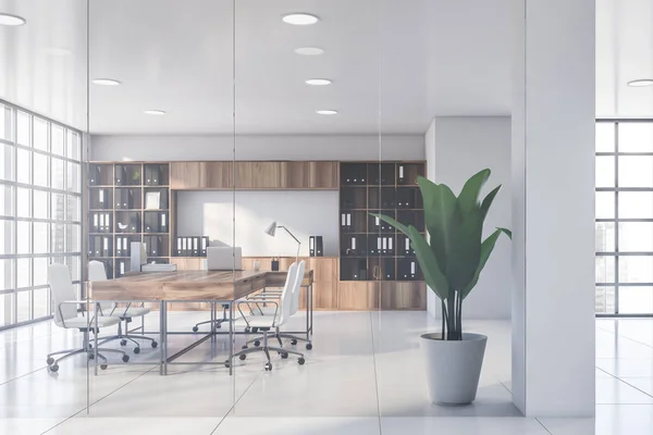 White CEO office with bookcase and hall — ストック写真