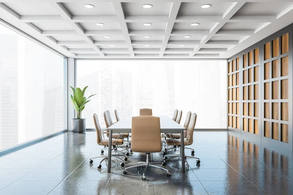 Panoramatická dřevěná a šedá konferenční místnost — Stock fotografie