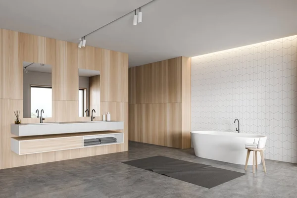 White tile and wood bathroom corner — 스톡 사진