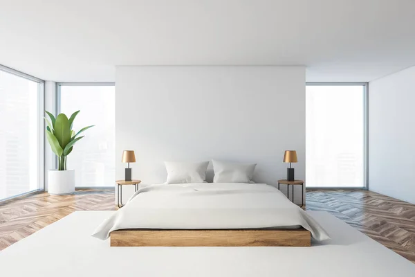 Panoramiczny biały mistrz sypialni wnętrze — Zdjęcie stockowe