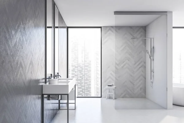 Fehér és fa fürdőszoba, mosogató és zuhanyzó — Stock Fotó