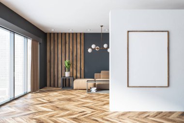 Gri ve ahşap oturma odası, kanepe ve poster.