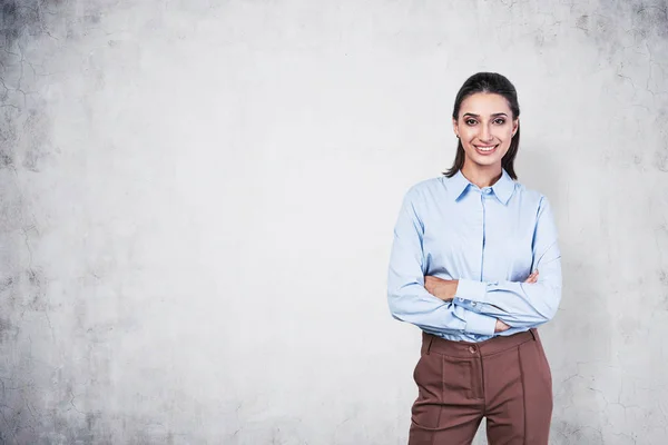 Joven empresaria o estudiante — Foto de Stock