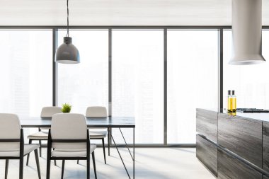 Beyaz sandalyeli siyah ahşap yemek masası ve ahşap zemin ve bulanık şehir manzarası ile panoramik mutfak içinde pişirilmiş modern ada. 3d oluşturma