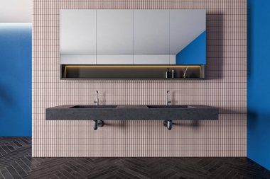 Geniş banyonun içinde mavi ve pembe fayans duvarlar, siyah ahşap zemin, üzerinde ayna olan çift katlı taş lavabo ve dolap. 3d oluşturma