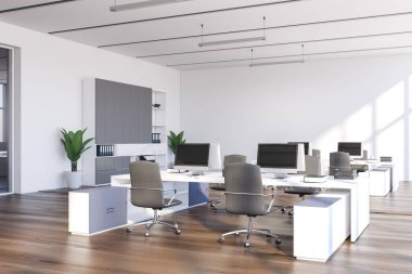 Beyaz duvarları, ahşap zemini, gri sandalyeleri ve gri klasörlü gri kitaplığı olan bir sıra beyaz ve mavi bilgisayar masasının köşesi. 3d oluşturma