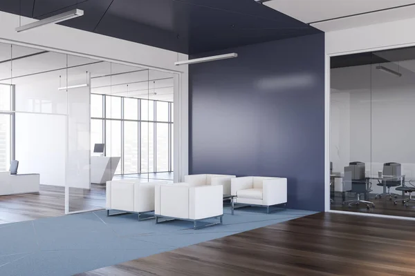 Esquina Elegante Sala Espera Oficina Con Paredes Azules Suelo Madera — Foto de Stock