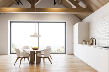 Beyaz ve altıgen fayanslı duvarları olan lüks malikane mutfağı, ahşap çatı ve zemin, beyaz dolaplar ve mutfak tezgahları ev aletleri ve yuvarlak yemek masası. 3d oluşturma