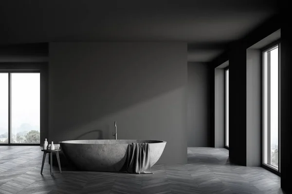 Ευρύχωρο Πολυτελές Μπάνιο Εσωτερικό Γκρι Τοίχους Σκούρο Ξύλινο Πάτωμα Άνετη — Φωτογραφία Αρχείου