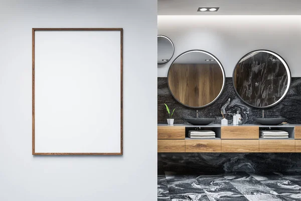 Interiér Luxusní Koupelny Bílými Černými Mramorovými Stěnami Dvojitým Umyvadlem Dvěma — Stock fotografie