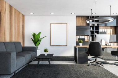 Beyaz duvarları, halı döşemesi, ziyaretçiler için sandalyeli bilgisayar masası, klasörlü kitaplık, gri kanepeli dinlenme odası ve dikey maket posterli modern Ceo ofisi. 3d oluşturma