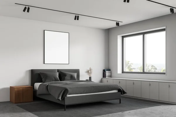 Hoek Van Minimalistische Master Bedroom Met Witte Muren Betonnen Vloer — Stockfoto