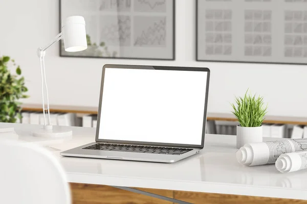 壁やフォルダ上のグラフとぼやけたオフィスでテーブルの上に立っているノートパソコンの画面をモックアップの閉じる 広告の概念 3Dレンダリング — ストック写真