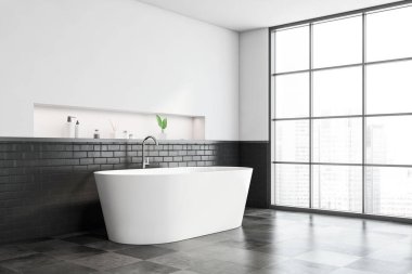 Modern banyonun köşesinde beyaz ve siyah tuğlalı duvarlar, fayanslı döşemeler, rahat beyaz küvet ve güzellik ürünleriyle dolu raflar. Bulanık şehir manzaralı bir pencere. 3d oluşturma