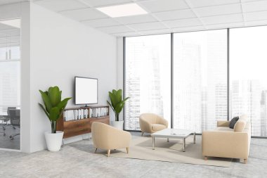 Modern şirket bekleme odasının köşesinde beyaz duvarlar, fayanslı zemin, rahat bej kanepe ve sehpanın yanındaki koltuklar ve televizyon ekranı maketi. Bulanık şehir manzaralı panoramik pencere. 3d oluşturma