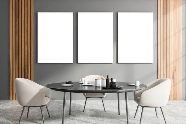 Interiör Minimalistisk Matsal Med Grå Och Träväggar Betonggolv Runt Bord — Stockfoto