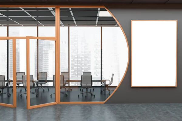 带有深灰色墙壁 混凝土地面 带有金属椅子的长会议桌和橙色模型的海报框架的未来派会议室的内部 窗户与模糊的城市景观 3D渲染 — 图库照片