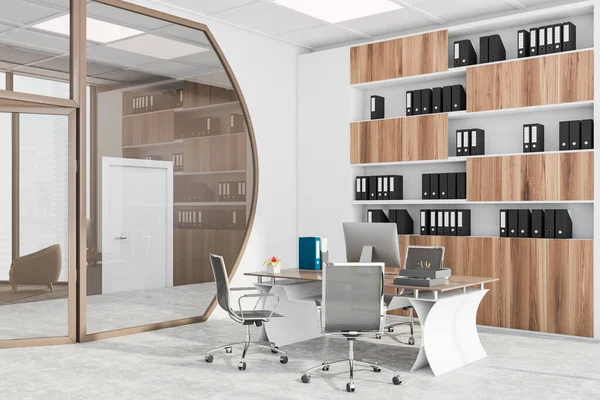 带有白色和棕色墙壁的未来派办公室角落 水泥地板 首席执行官计算机办公桌和带有文件夹的木制书柜 3D渲染 — 图库照片