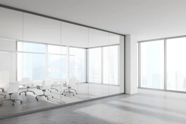 Ecke Des Stilvollen Konferenzraums Mit Weißen Und Gläsernen Wänden Betonboden — Stockfoto