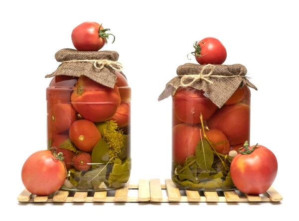 Burkar Med Konserverade Tomater Och Färska Tomater Vit Bakgrund — Stockfoto