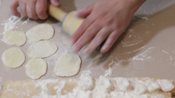 Roll Out Dough Rolling Pin — Stock Video