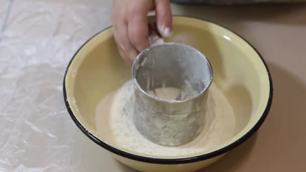 Sift Flour Sift Flour Dough Hands Sow Flour — Stock Video