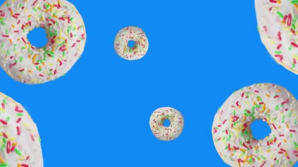 Geglazuurde donuts bewegen als trechter in het centrum op blauwe achtergrond, 3D-animatie. — Stockvideo