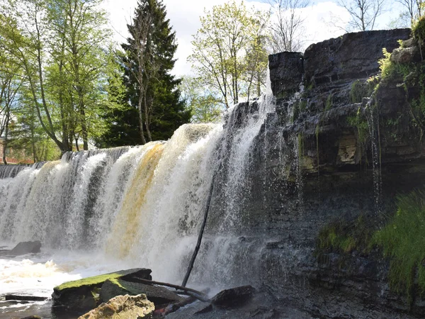 Prachtige Kleine Waterval Keila Estland Langdurige Blootstelling — Stockfoto