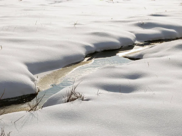 Quadro Com Neve Branca Rio — Fotografia de Stock