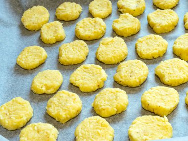 Ev yapımı yulaflı kurabiyeler.,