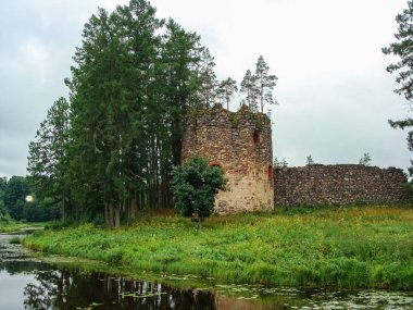  kale, eski, mimari, bina, ortaçağ, antik, taş, tarih, gökyüzü, kale, harabeler, duvar, kilise, Avrupa, manzara, harabe, kale, çim, ev, mavi, seyahat, tarihi eser, terk edilmiş, tepe