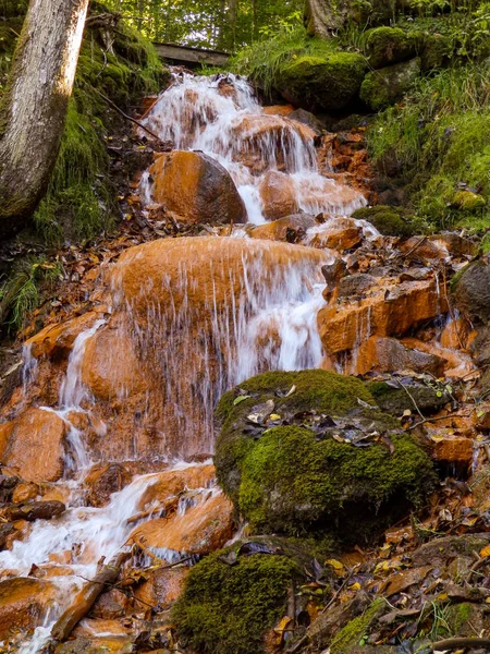 Wild Landscape Small Waterfall Running Water Orange Tones Rocks Rocky — Stock Photo, Image